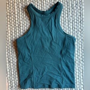 Lululemon teal ribbed top size 4 built in bra and cups